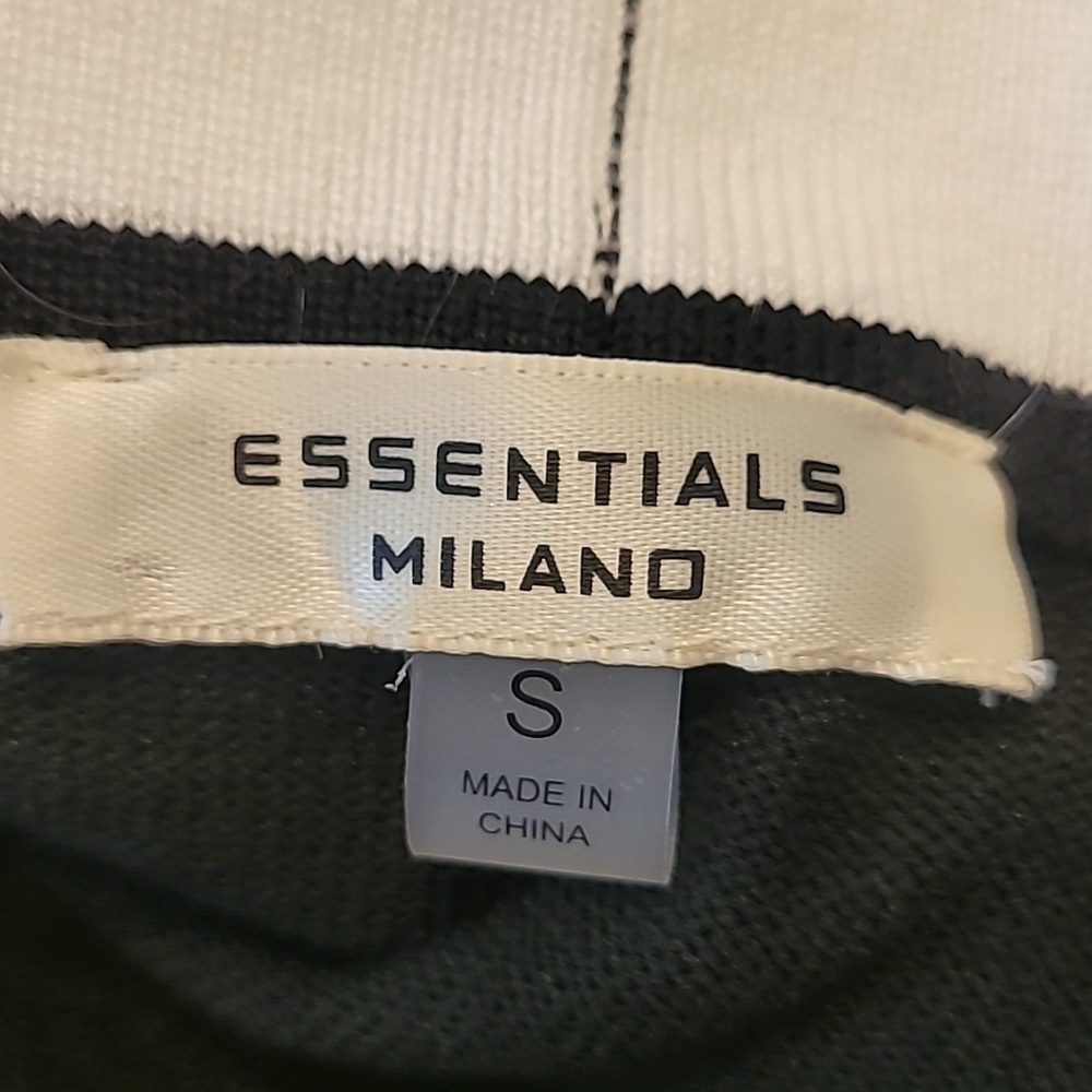 Chic Black and White Knit Sweater - Picture 6 of 6